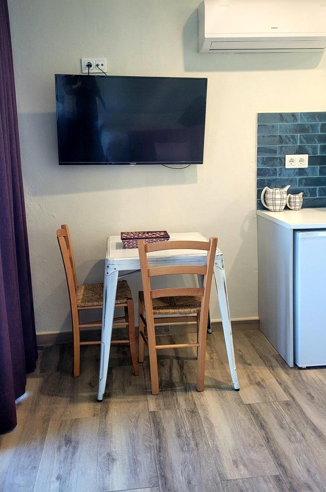 Casas Rurales Maribel - Complejo Moradas Del Cerro 1 - Suites Con Jacuzzi En Alcala Del Jucar Casas del Cerro Szoba fotó