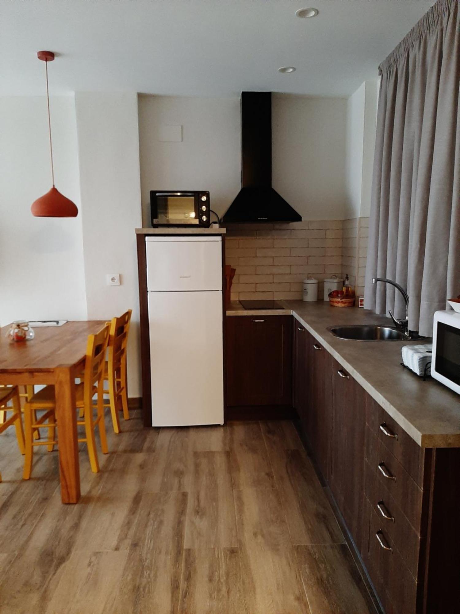 Casas Rurales Maribel - Complejo Moradas Del Cerro 1 - Suites Con Jacuzzi En Alcala Del Jucar Casas del Cerro Szoba fotó